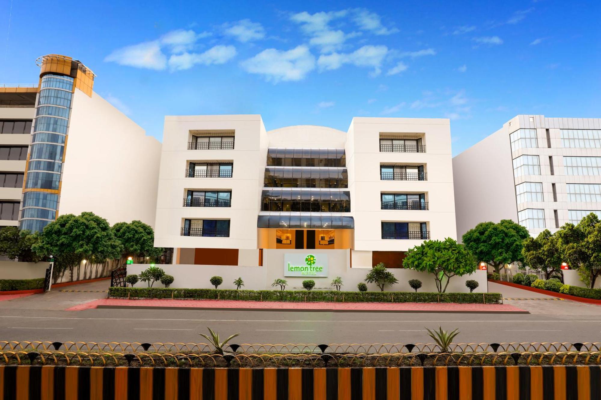 Lemon Tree Hotel, Indore Exteriör bild