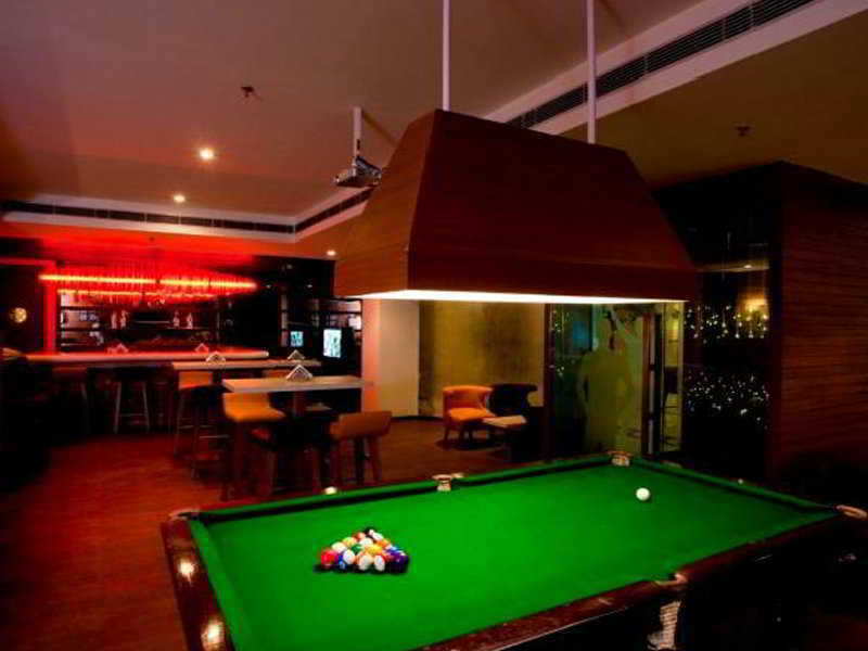 Lemon Tree Hotel, Indore Exteriör bild